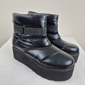 GUESS Women's Jilona 2 Faux Leather Sz 10 Black Platform Ankle Boots Moon Shoes